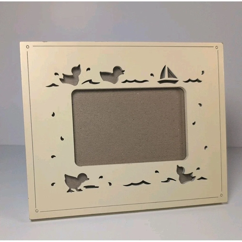 Vintage 1992 Amerigo Lasercraft Ducks Yellow Wood Standing Photo Frame 3